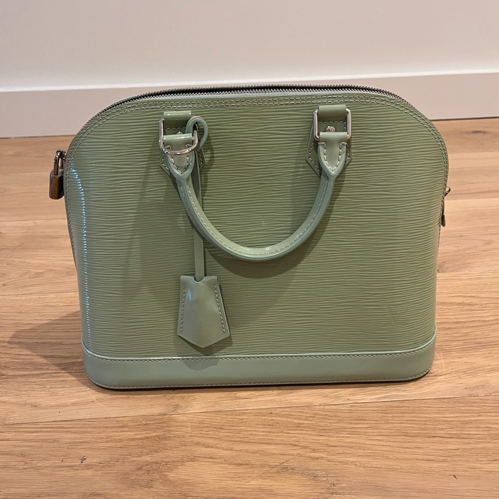 Louis Vuitton Epic Electric Alma PM